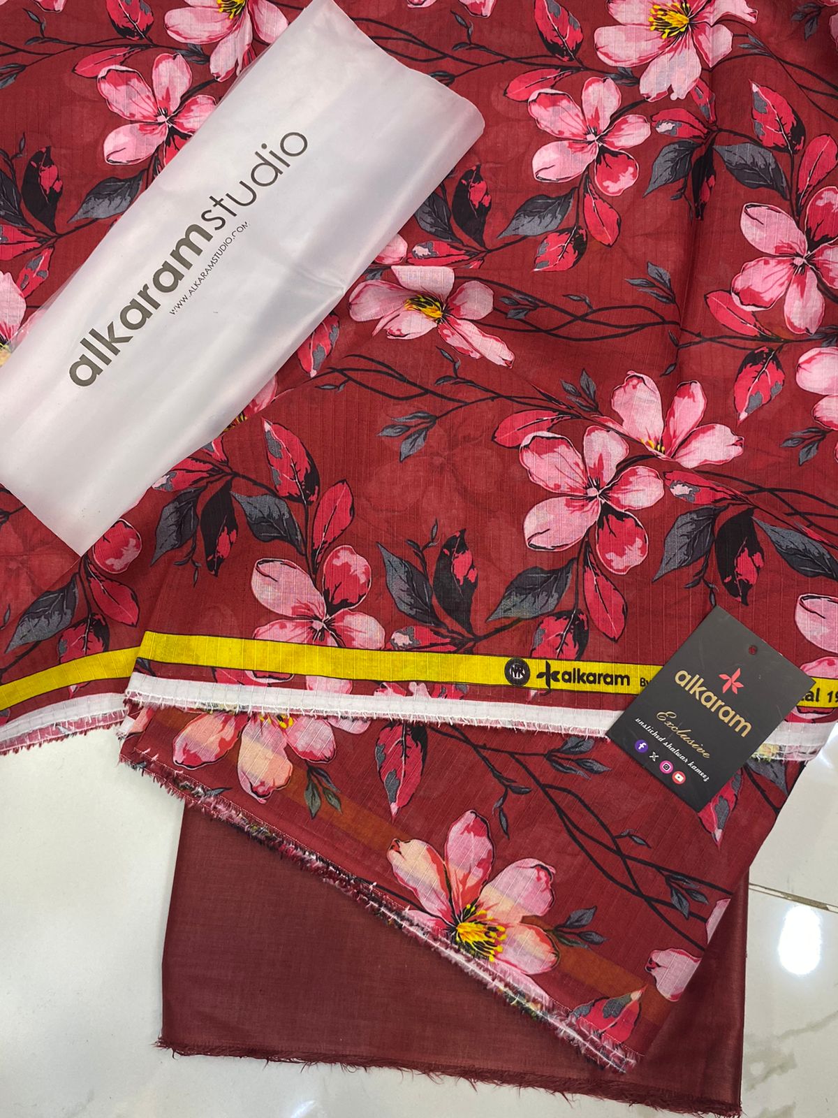 Alkaram | Lawn 2 Piece | Unstiched Suit