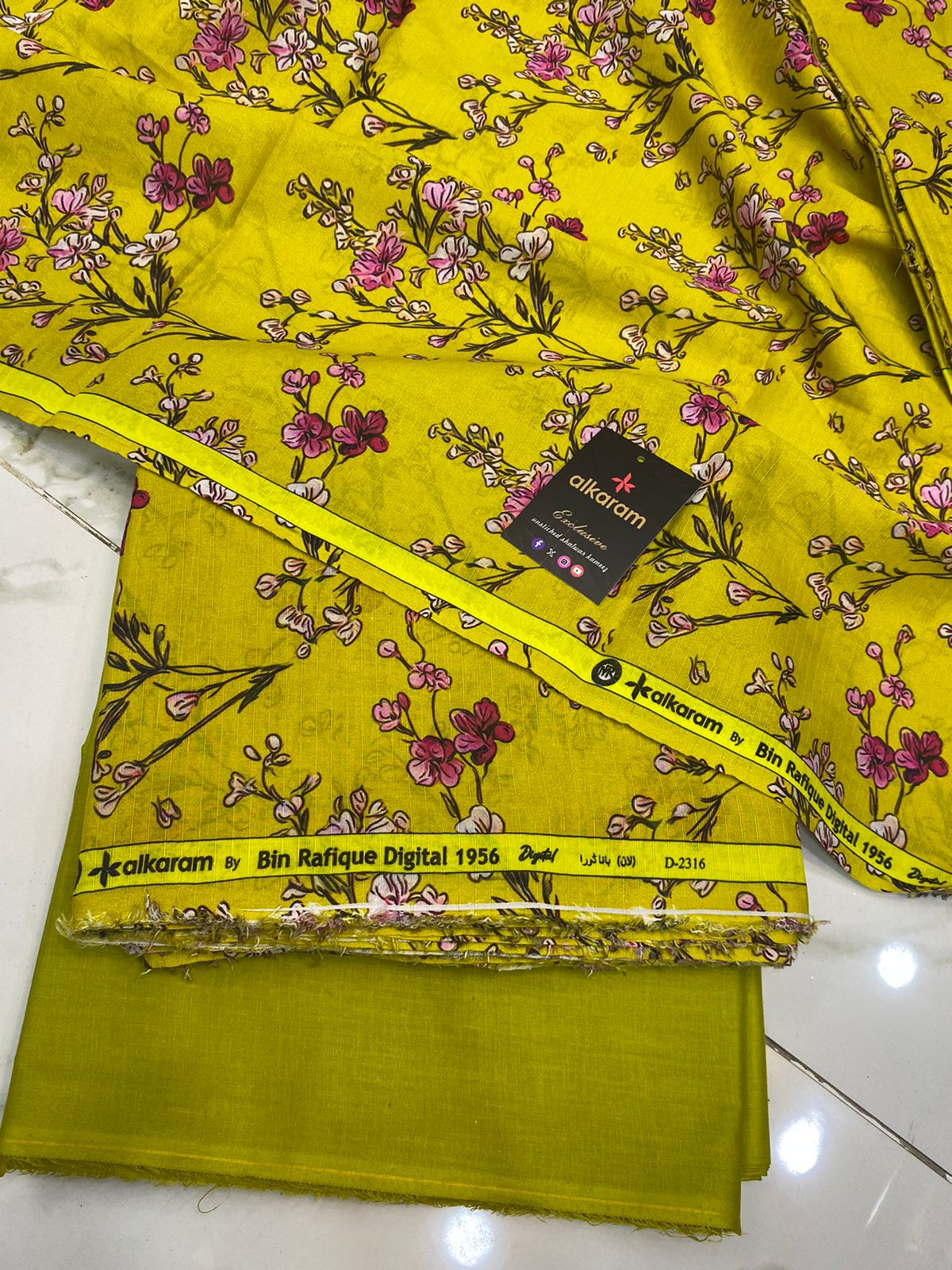 Alkaram | Lawn 2 Piece | Unstiched Suit