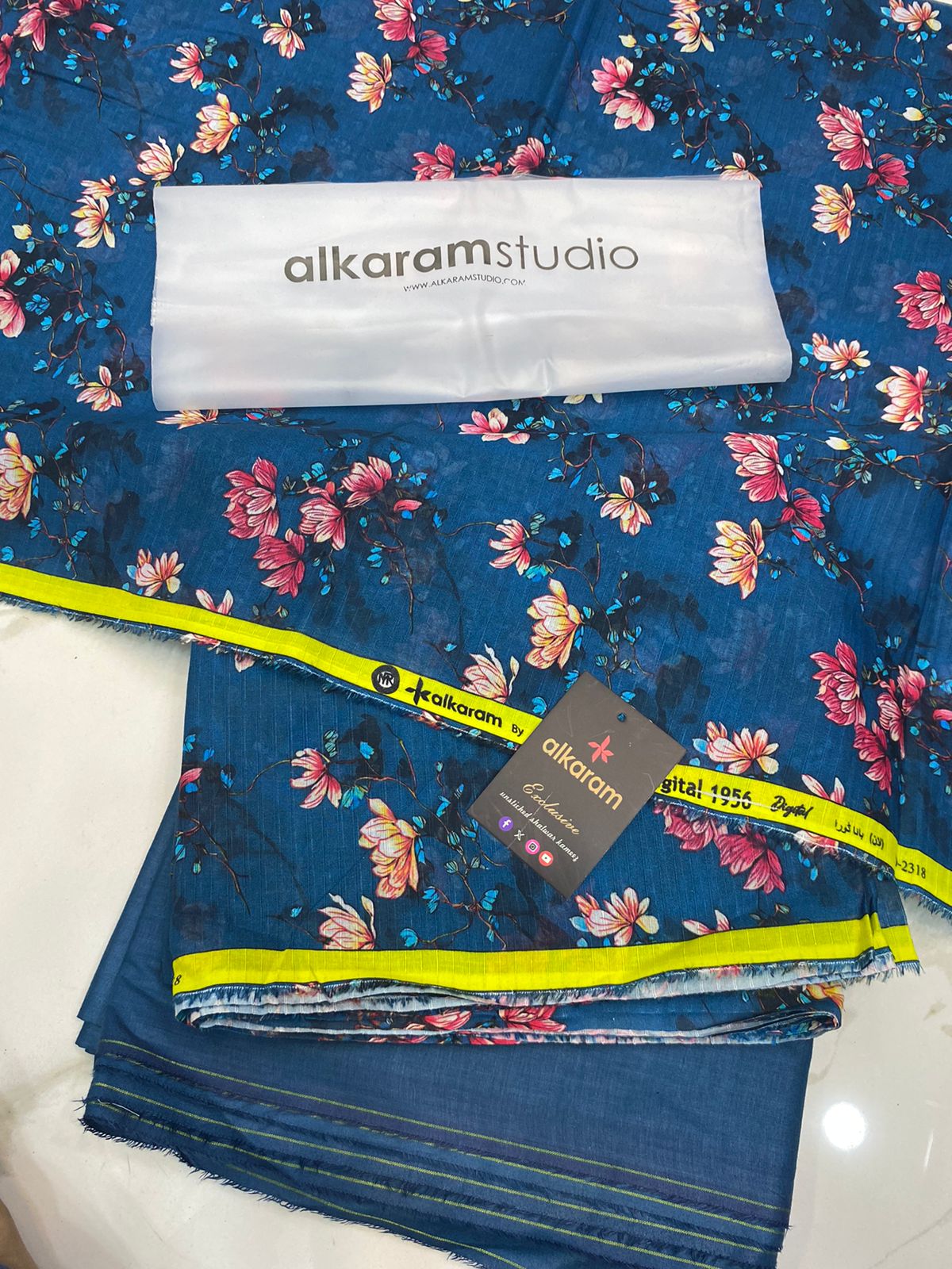 Alkaram | Lawn 2 Piece | Unstiched Suit